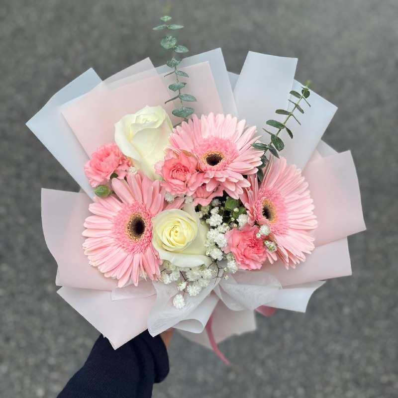 {G9} Cheerful- Rose & gerbera bouquet