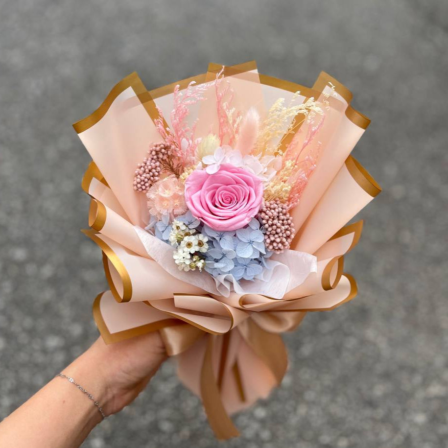 Preserved rose bouquet- 1 rose (Blush Pink)