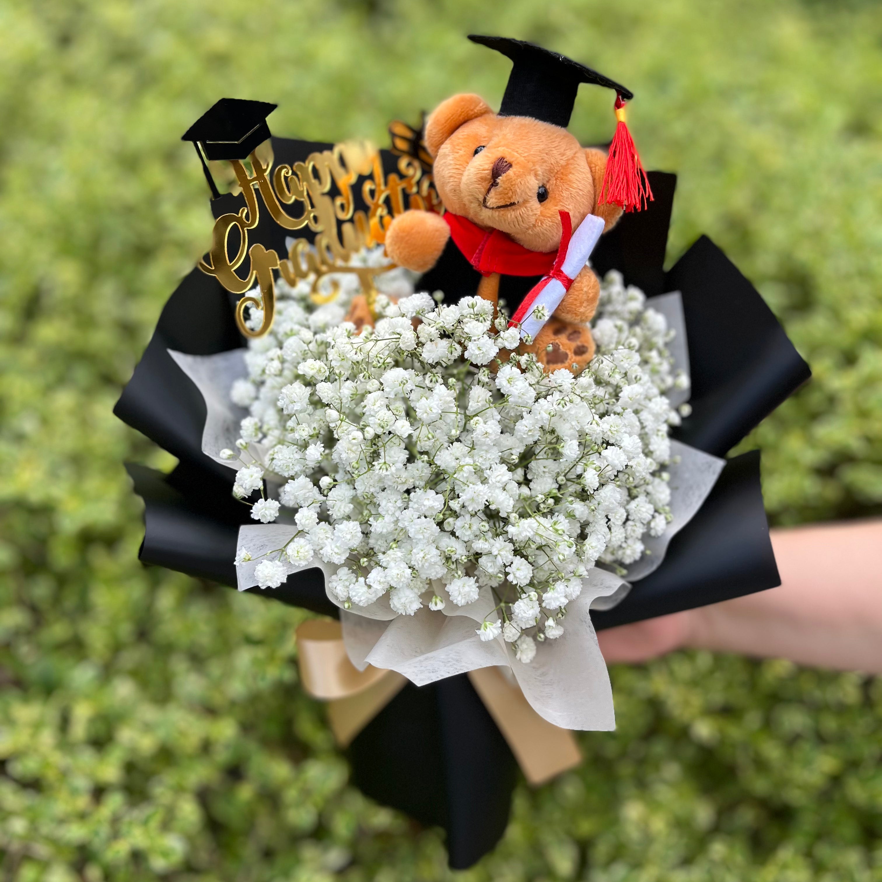 Happy Graduation Bouquet G4 Coolpetals