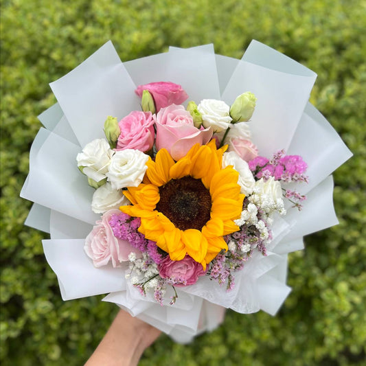 {G10} Bloom- Sunflower & pink blooms (grad)