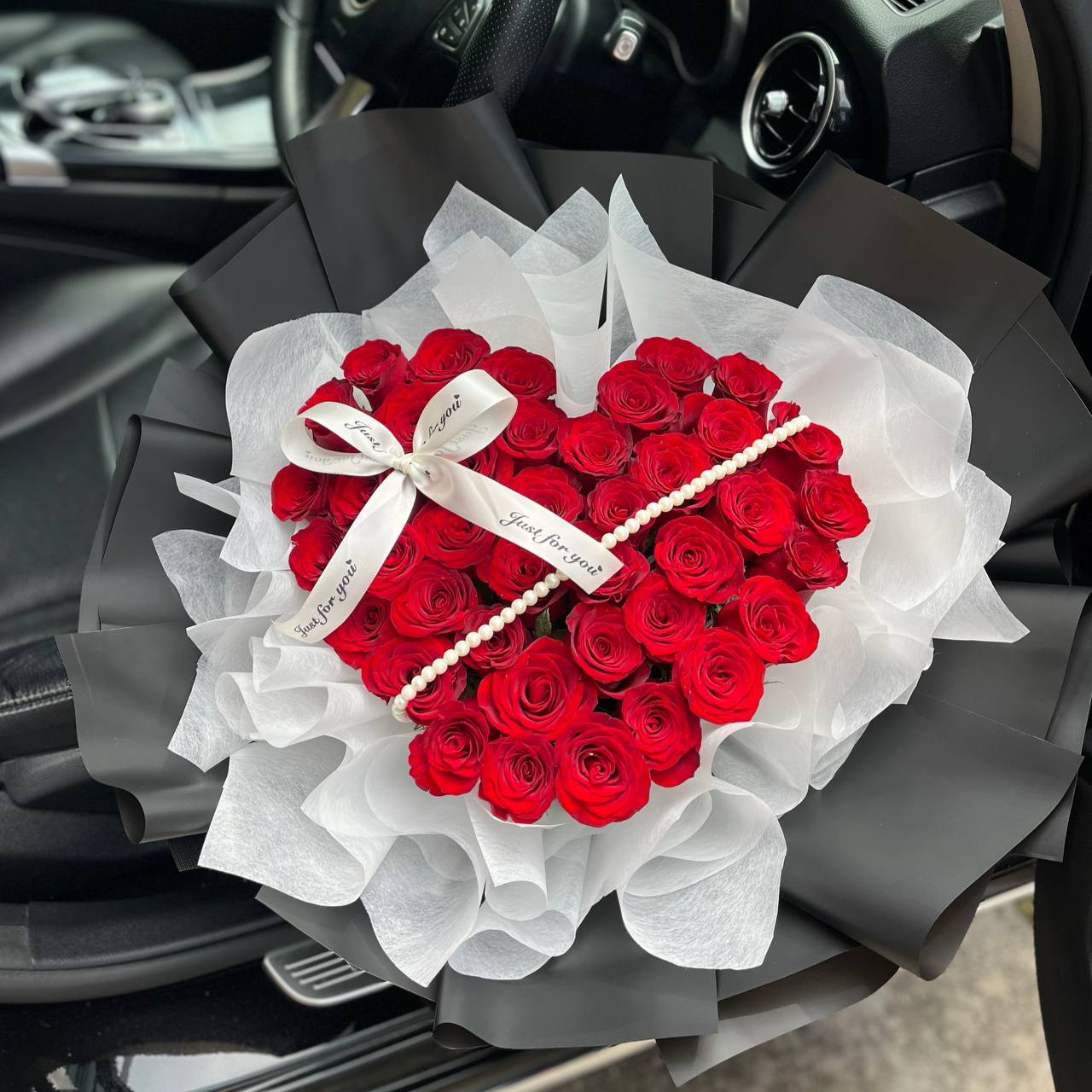 Eternal Love- red rose heart-shape bouquet